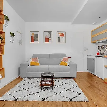 Joli Renove Avec Terrasse